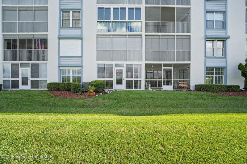 2 bedroom Condominium at 660 S Brevard Avenue #1513, Harbor Isles II Ph III, Cocoa Beach — photo 5