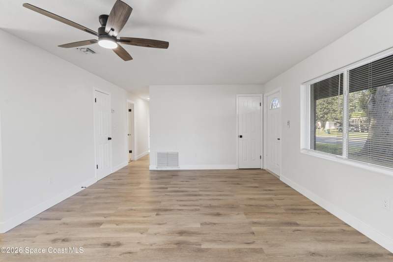 3 bedroom Single Family Residence at 154 Hollywood Boulevard, Cannova Park Subd, West Melbourne — photo 3
