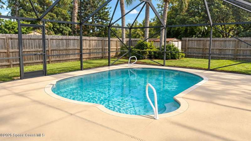 4 bedroom Single Family Residence at 907 Gatewood Court, Port Malabar Country Club Unit 7, Palm Bay — photo 4