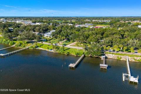 925 N Indian River Drive, Cocoa FL - photo 7 of 35