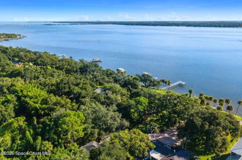 925 N Indian River Drive, Cocoa FL - photo 10 of 35