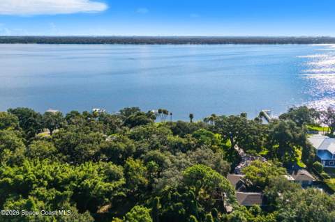 925 N Indian River Drive, Cocoa FL - photo 11 of 35