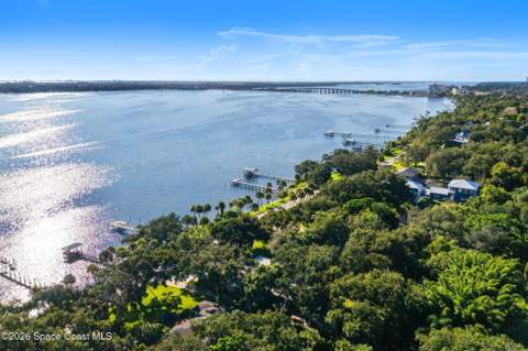 925 N Indian River Drive, Cocoa FL - photo 12 of 35