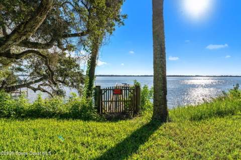 925 N Indian River Drive, Cocoa FL - photo 17 of 35