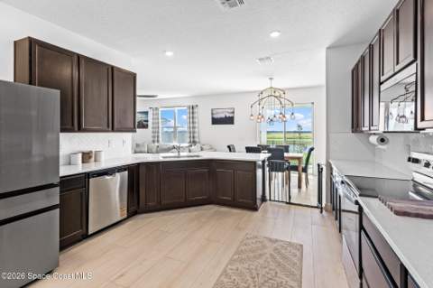 3728 Grappler Circle, Palm Bay FL - photo 7 of 36