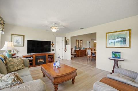 1634 Frontier Drive, Melbourne FL - photo 13 of 35