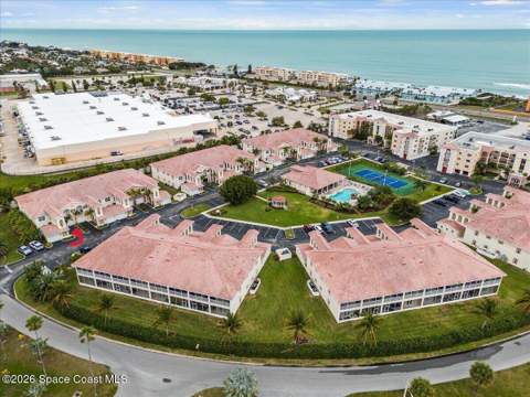 129 Lancha Circle #101, Satellite Beach FL - photo 6 of 44