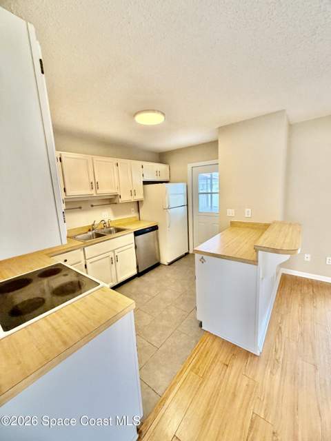 1514 Manor Drive, Palm Bay FL - photo 6 of 20