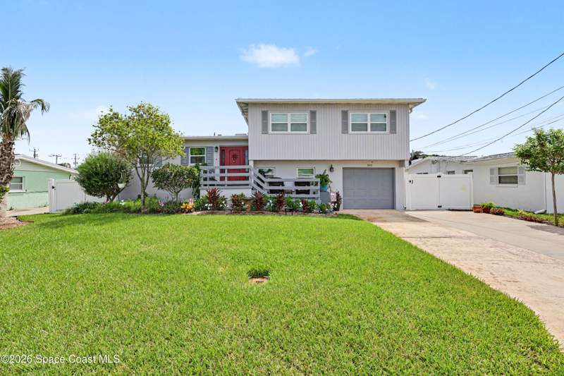 5 bedroom Single Family Residence at 365 Needle Boulevard, Hampton Homes Unit 7, Merritt Island — photo 3