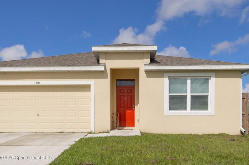 4 bedroom Single Family Residence at 1306 Glendale Avenue, Port Malabar Unit 44, Palm Bay — photo 4
