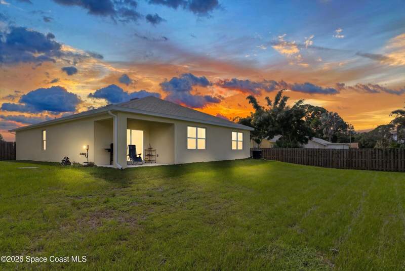 4 bedroom Single Family Residence at 1306 Glendale Avenue, Port Malabar Unit 44, Palm Bay — photo 3