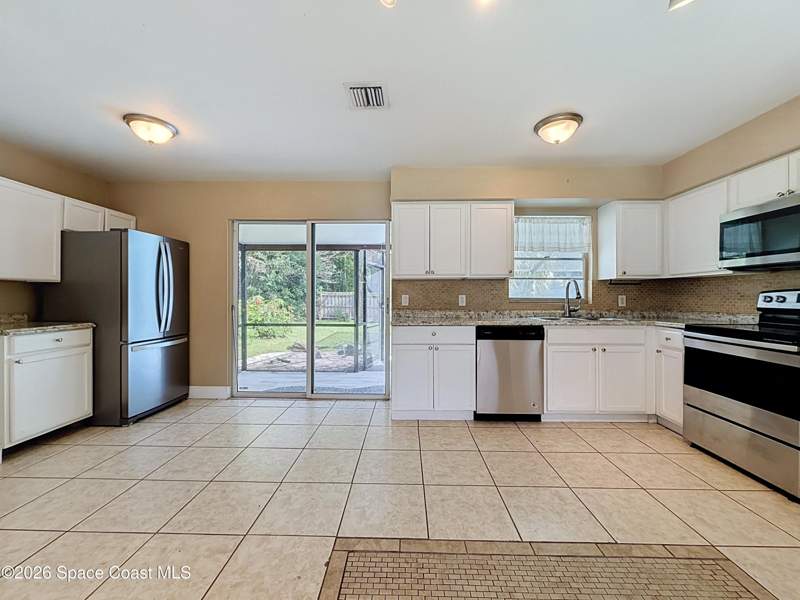 3 bedroom Single Family Residence at 2587 Stratford Drive #2587, Shakespeare Park Sec 1, Cocoa — photo 4