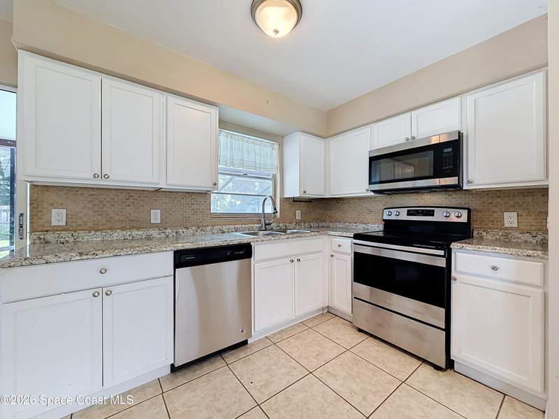 3 bedroom Single Family Residence at 2587 Stratford Drive #2587, Shakespeare Park Sec 1, Cocoa — photo 5