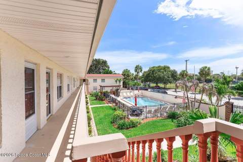 300 Monroe Avenue #17, Cape Canaveral FL - photo 8 of 17