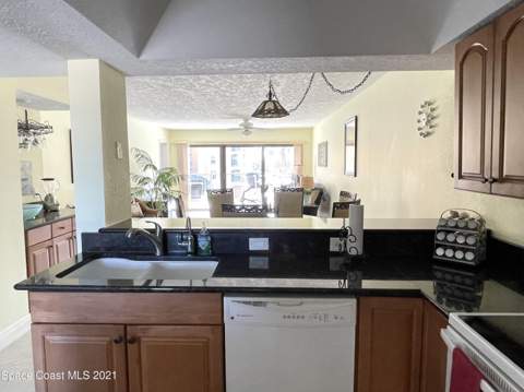 8494 Ridgewood Avenue #4302, Cape Canaveral FL - photo 6 of 39