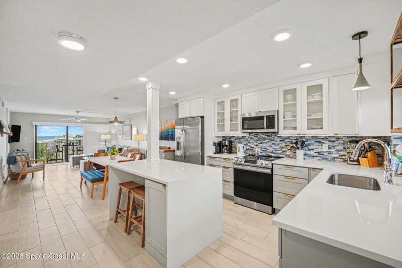 2 bedroom Condominium at 7520 Ridgewood Avenue #604, Canaveral Towers, Cape Canaveral — photo 5