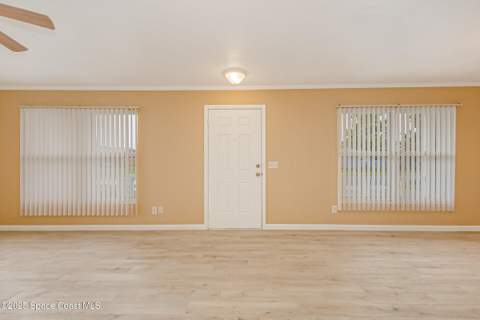 2356 Lakeview Drive, Melbourne FL - photo 12 of 49