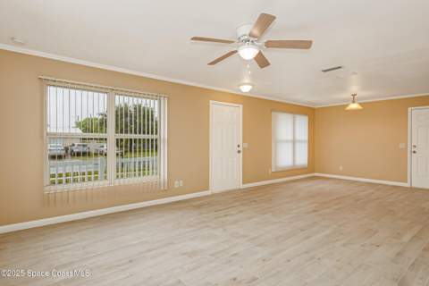 2356 Lakeview Drive, Melbourne FL - photo 16 of 49