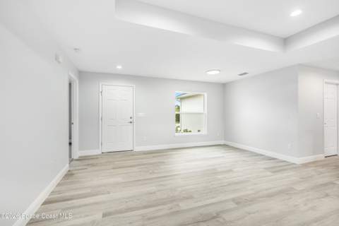 990 Tolson Street, Palm Bay FL - photo 11 of 42