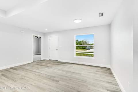 990 Tolson Street, Palm Bay FL - photo 12 of 42