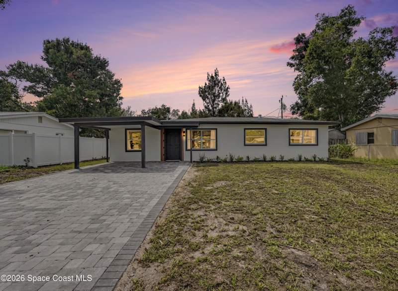 3 bedroom Single Family Residence at 990 Sparkman Street, Bowe Gardens Sec J 2, Melbourne — photo 1