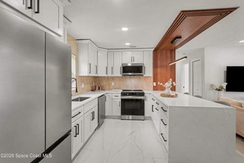 990 Sparkman Street, Melbourne FL - photo 9 of 25