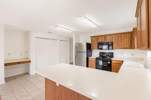 482 Newgate Street, Palm Bay FL - photo 9 of 26