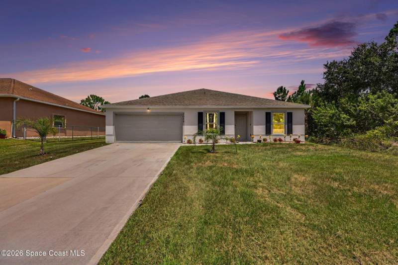 4 bedroom Single Family Residence at 3059 Tivoli Avenue, Port Malabar Unit 24, Palm Bay — photo 1