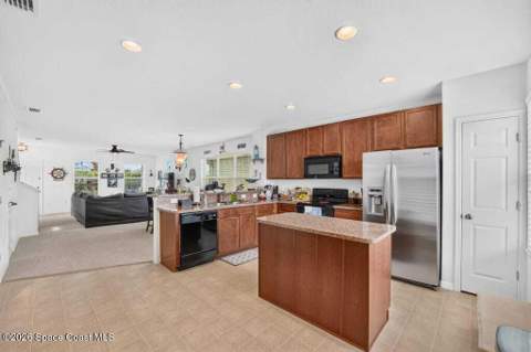 911 Ambergate Street, Titusville FL - photo 13 of 51