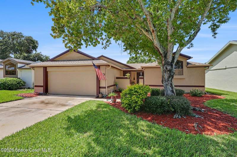 3 bedroom Single Family Residence at 594 Pine Forest Court, Country Walk at Suntree Stage 8 Tract 64 Pud, Melbourne — photo 1