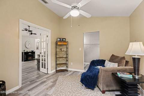 594 Pine Forest Court, Melbourne FL - photo 17 of 39
