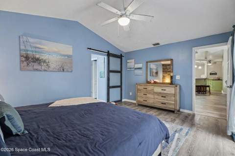 594 Pine Forest Court, Melbourne FL - photo 10 of 39