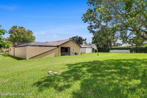 594 Pine Forest Court, Melbourne FL - photo 23 of 39