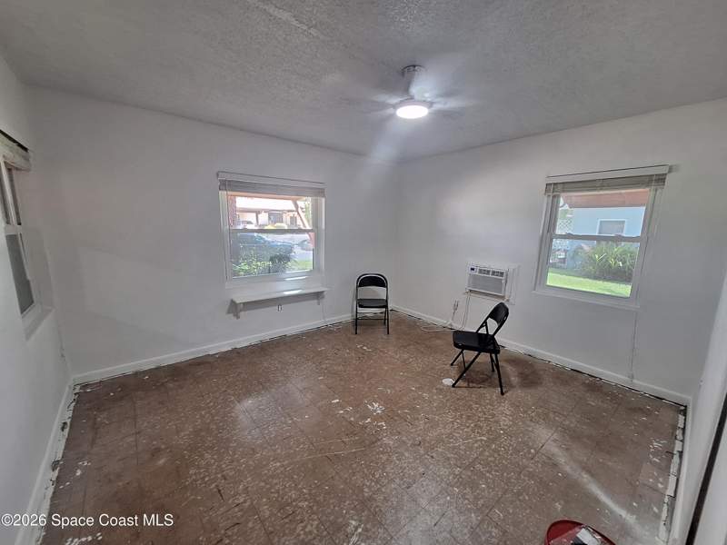 3 bedroom Single Family Residence at 122 Beverly Street, Riverview, Titusville — photo 4