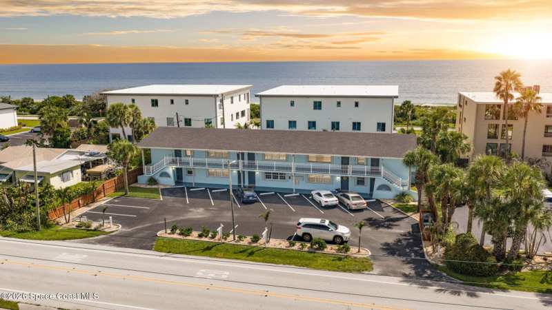 1 bedroom Condominium at 1011 S Miramar Avenue #Unt8, Indialantic By The Sea, Indialantic — photo 1