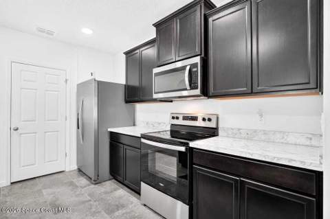 211 Guinevere Drive, Palm Bay FL - photo 19 of 50