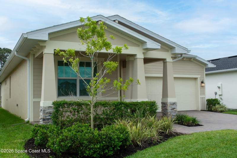 3 bedroom Single Family Residence at 560 Veridian Circle, Edgewood at Everlands, Palm Bay — photo 4