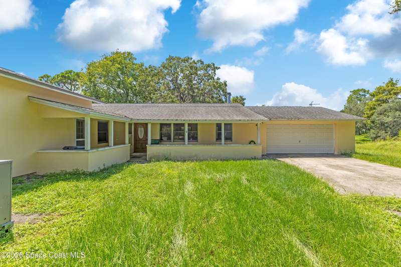 3 bedroom Single Family Residence at 565 Kings Way, Merritt Island, Merritt Island — photo 3