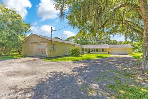 565 Kings Way, Merritt Island FL - photo 6 of 39