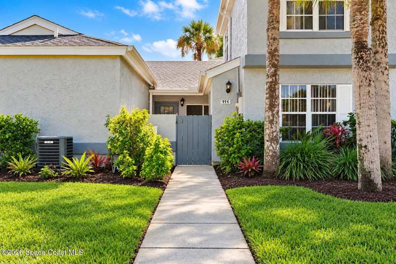 3 bedroom Townhouse at 1430 Malibu Circle #111, Port Malabar Country Club Unit 7 Pt of Second Repl, Palm Bay — photo 1