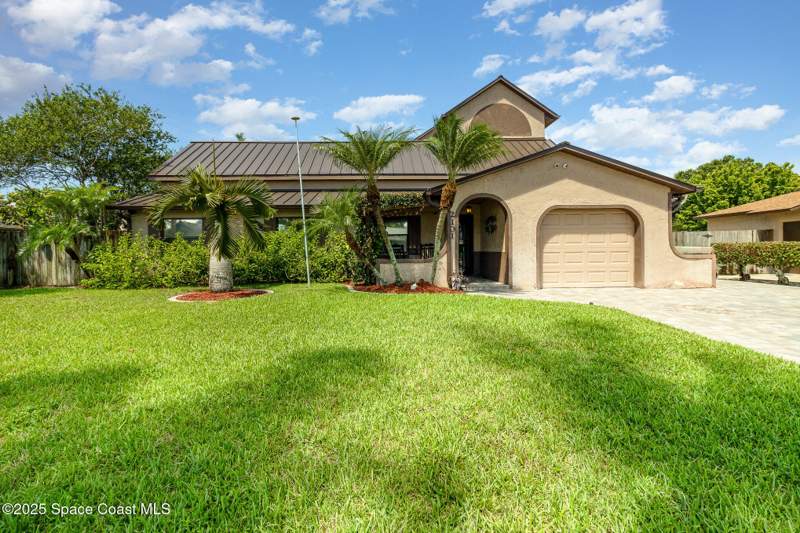5 bedroom Single Family Residence at 2101 Lance Boulevard, Cocoa North Unit 5, Cocoa — photo 4