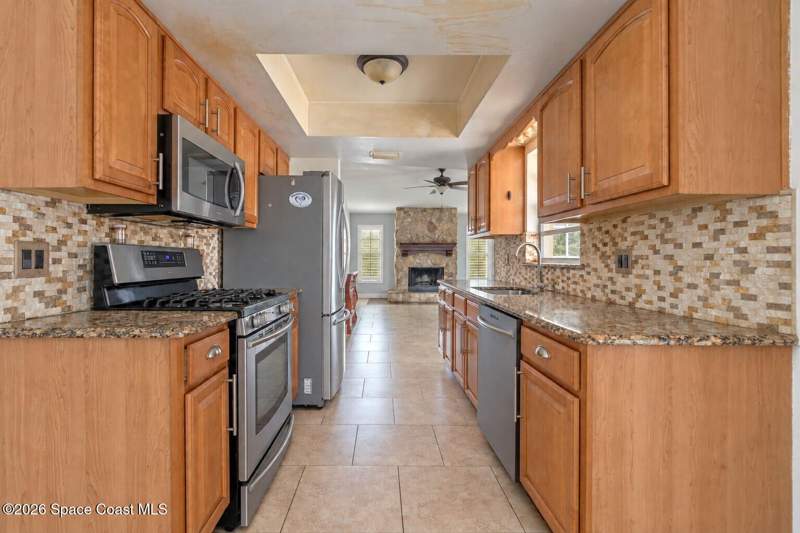 3 bedroom Single Family Residence at 3231 Woodsmill Drive, Longwood Phase II, Melbourne — photo 5