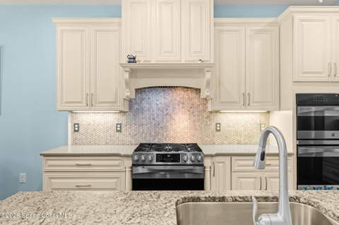4610 Leo Lane, Melbourne FL - photo 14 of 35