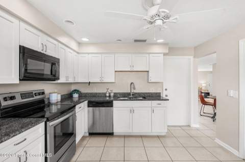 696 Van Buren Street, Melbourne FL - photo 14 of 38