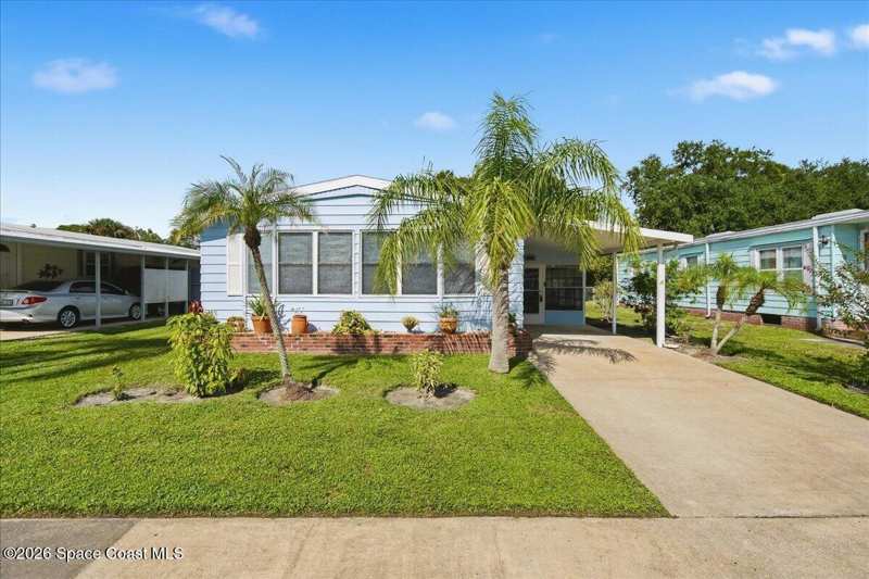 2 bedroom Manufactured Home at 1884 Mango Street, Palm Bay Colony Sec 3, Palm Bay — photo 1