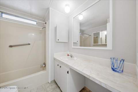 1884 Mango Street, Palm Bay FL - photo 16 of 39