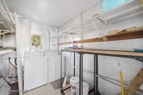 1884 Mango Street, Palm Bay FL - photo 21 of 39