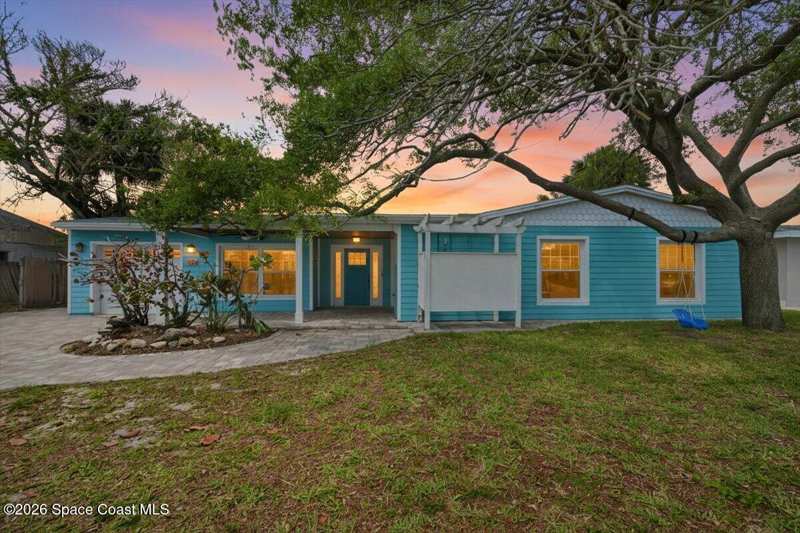 3 bedroom Single Family Residence at 433 Blakey Boulevard, Convair Cove, Cocoa Beach — photo 1
