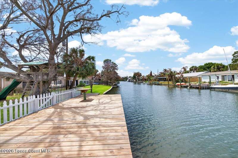 3 bedroom Single Family Residence at 433 Blakey Boulevard, Convair Cove, Cocoa Beach — photo 2