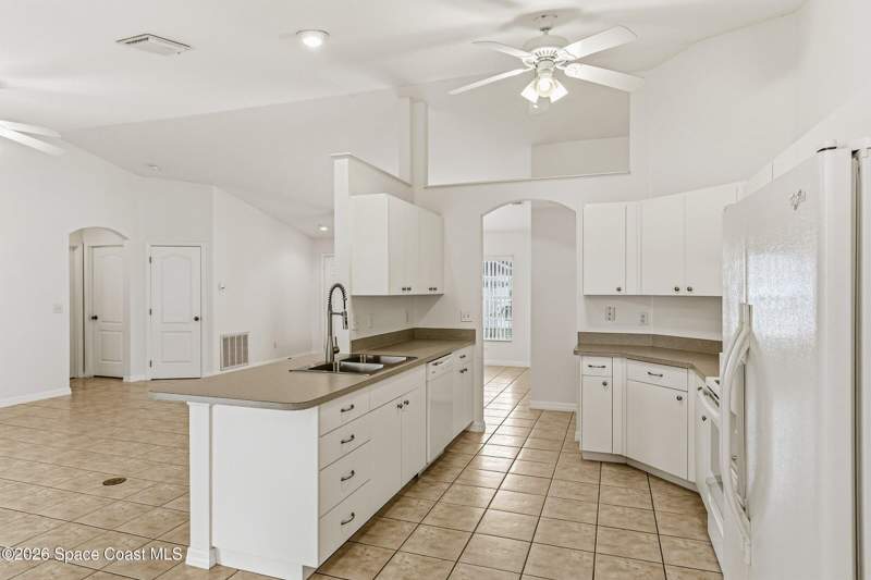 3 bedroom Single Family Residence at 1343 Richwood Circle, Richwood, Rockledge — photo 3